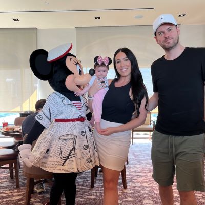 Meeting Minnie Mouse and Topolino's Terrace character breakfast!